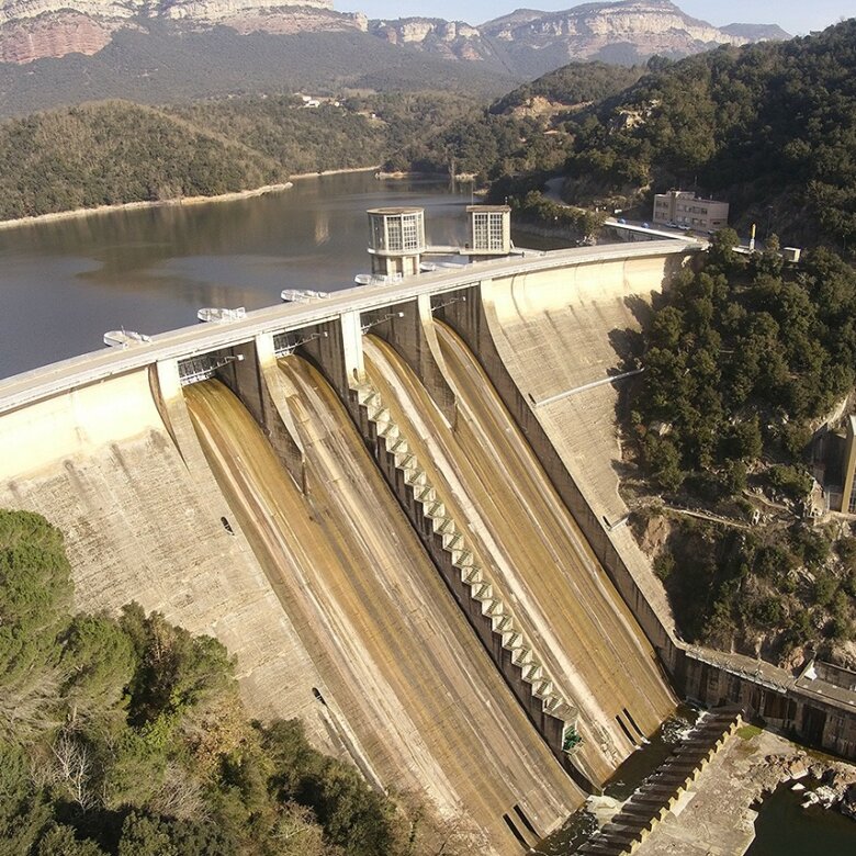 Tasques de modernització de la Central Hidroelèctrica de Sau